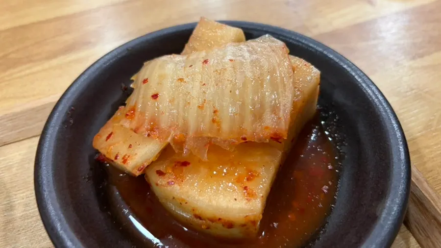 국밥과 함께 먹은 김치