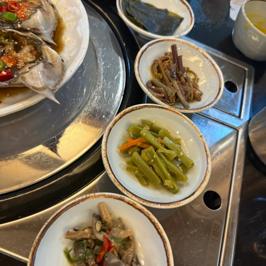 Set meal with pot rice and grilled flounder