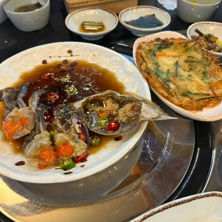 Golden jeon included in the Korean set meal