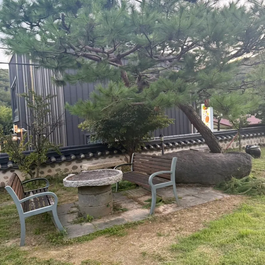 Coffee resting area inside Sotbap Hansang