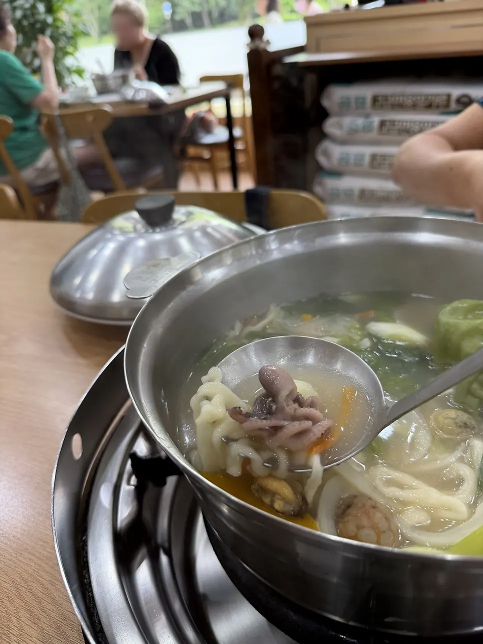 Mandu jeongol broth loaded with seafood