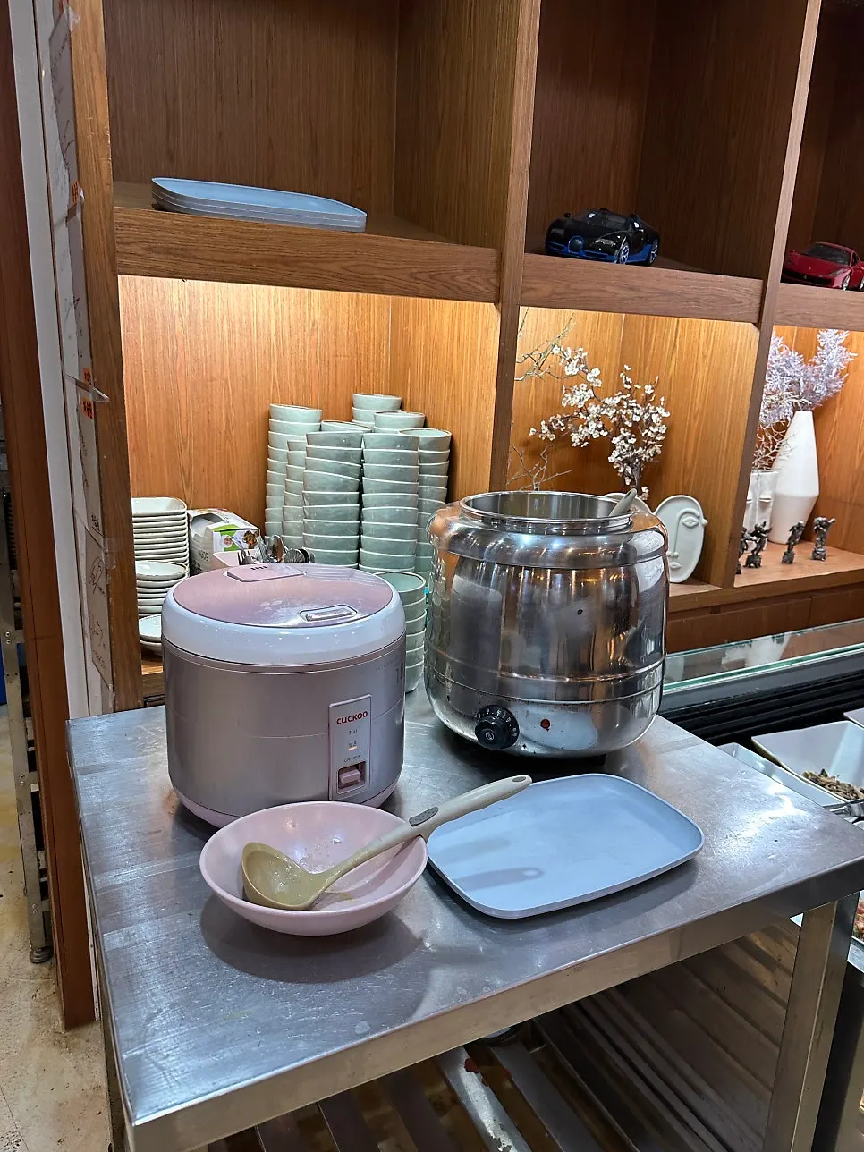Banchan and self-service bar at Sotbap Hansang