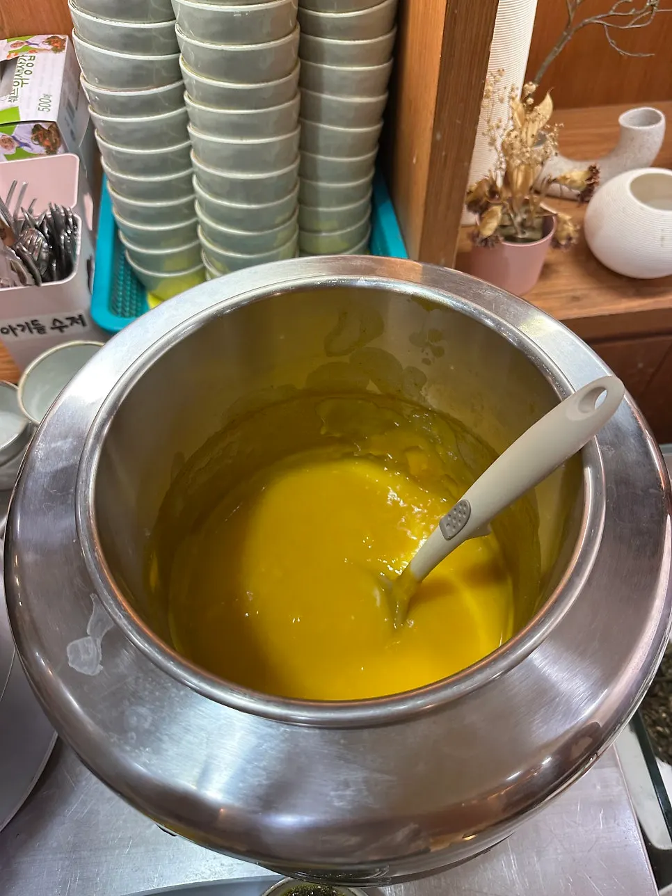 Banchan and self-service bar at Sotbap Hansang