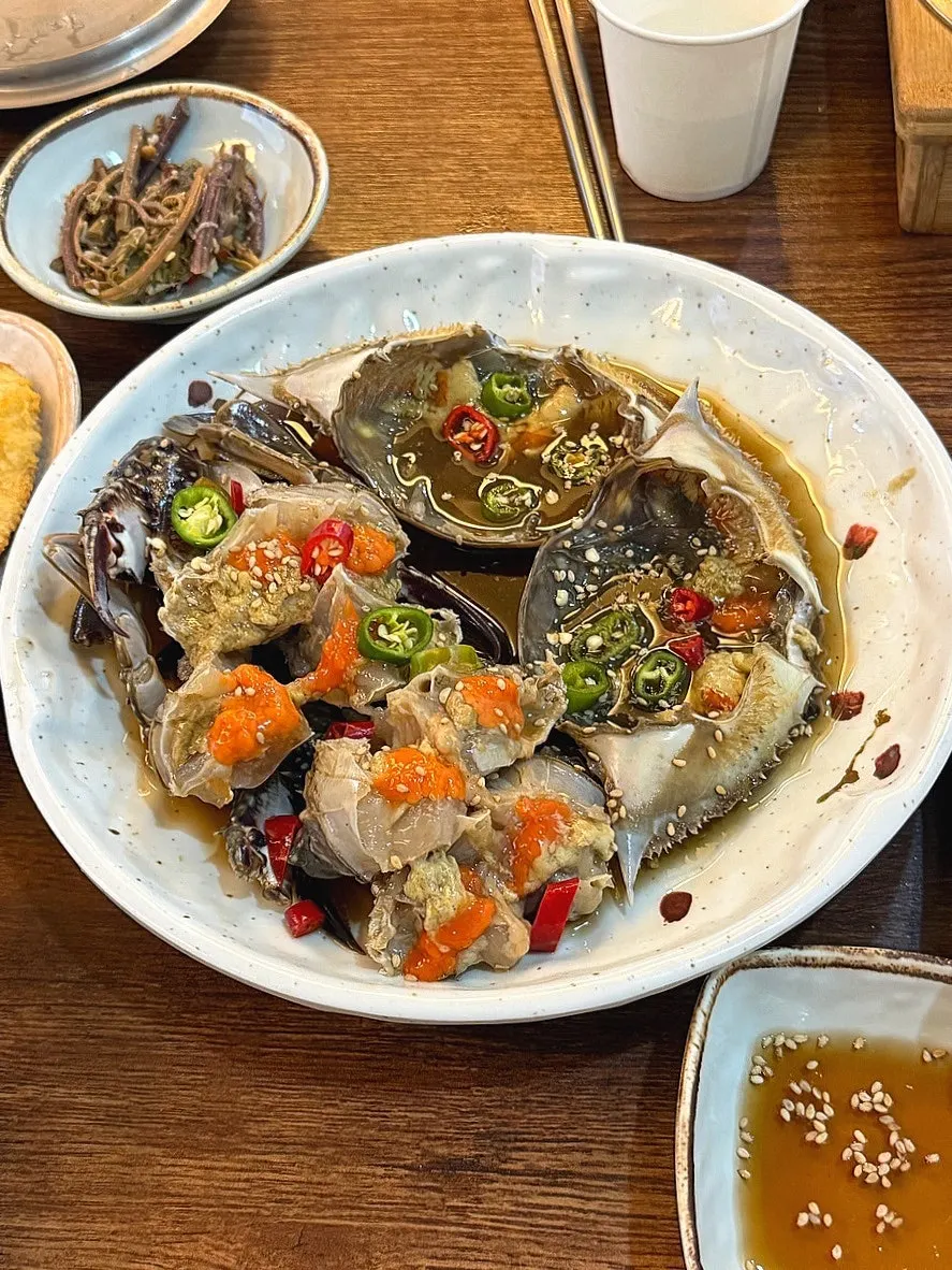 Self-service bar for extra side dishes
