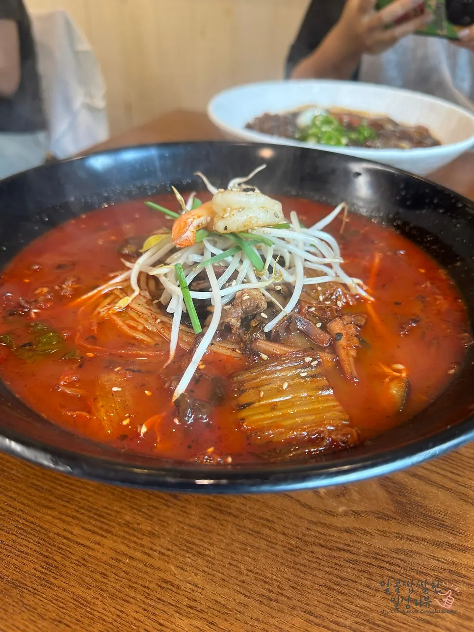 건더기 넉넉한 훈짬뽕 국물