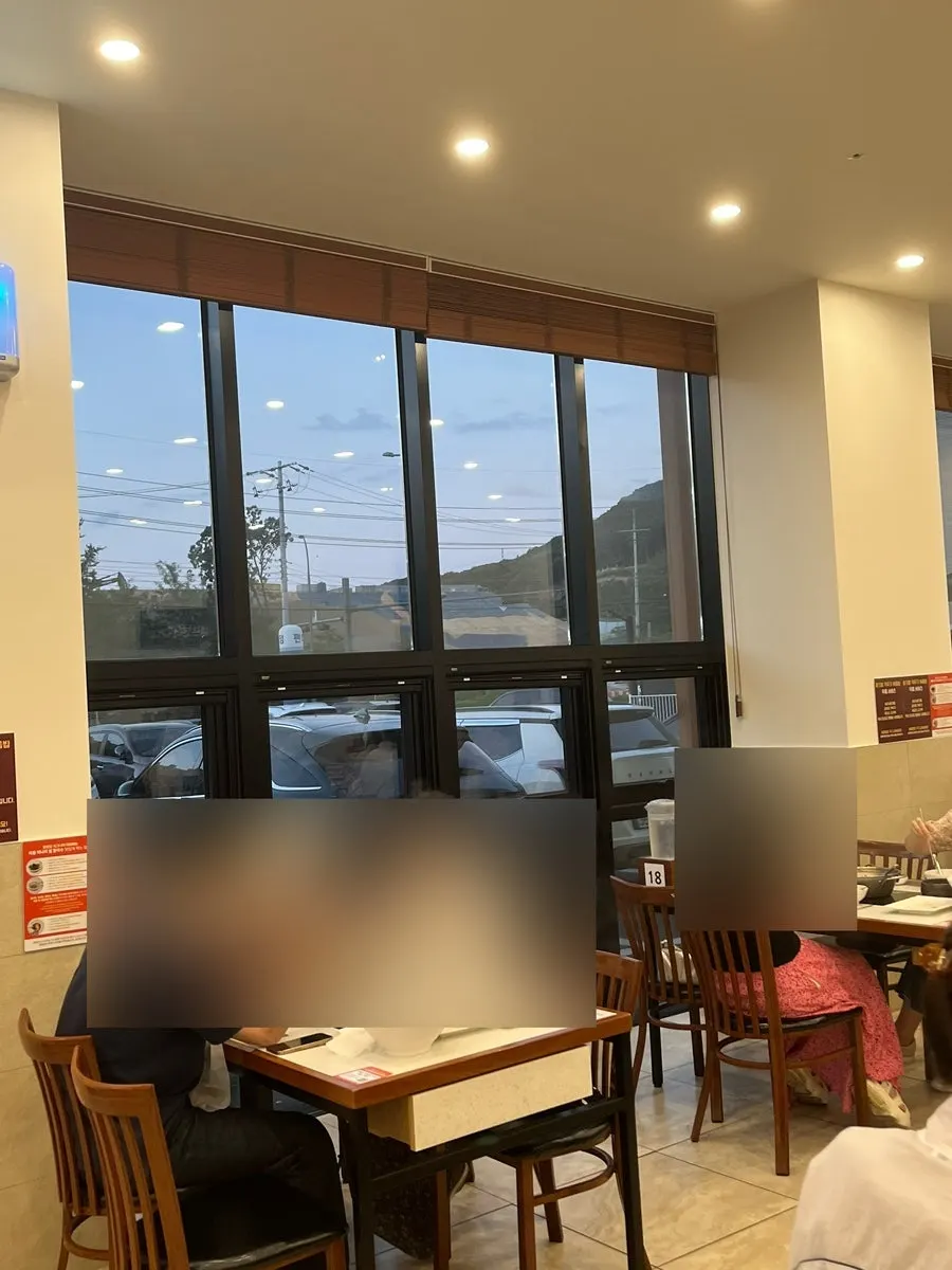 Entrance of Jangwongap Kalguksu on Gomae-ro in Yongin
