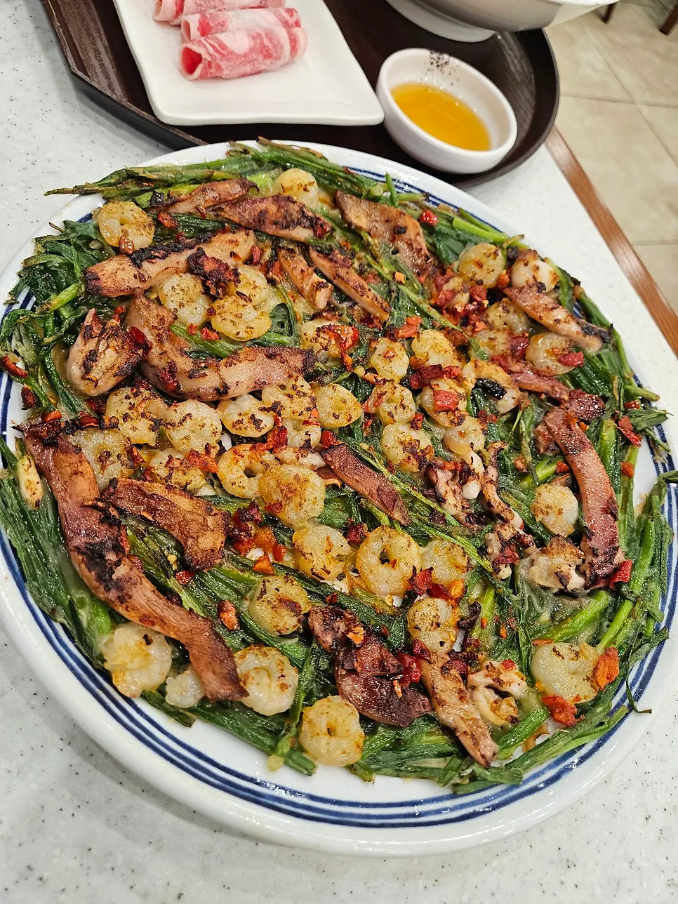 차돌 미나리 쌈 칼국수 주문 메뉴