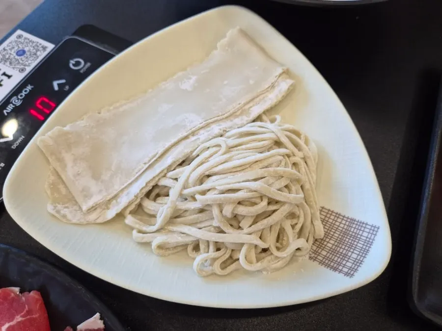 เนื้อชาบูชาบูจัดใส่จาน