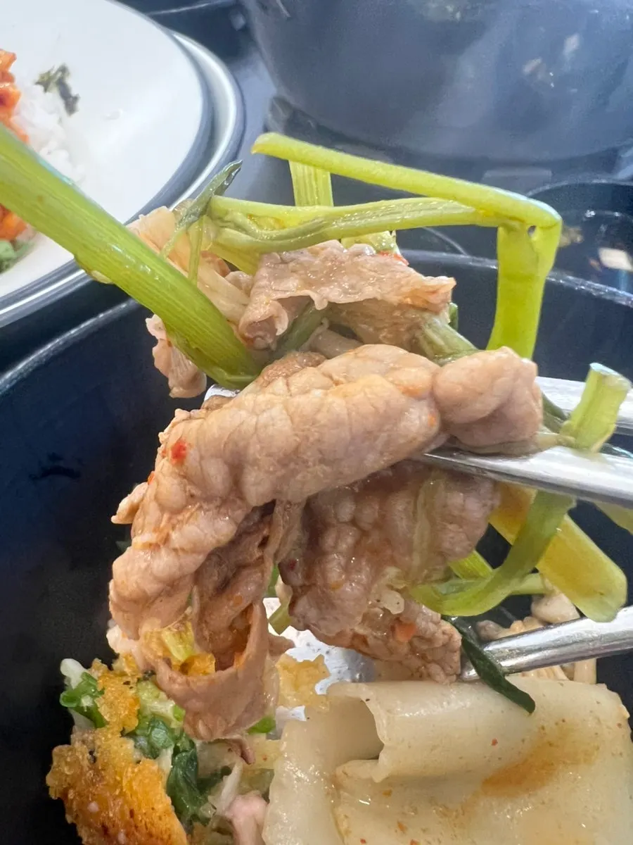 Cooking the shabu-shabu meat