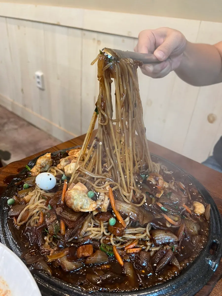 도서관뒷집 식사 마무리 상차림