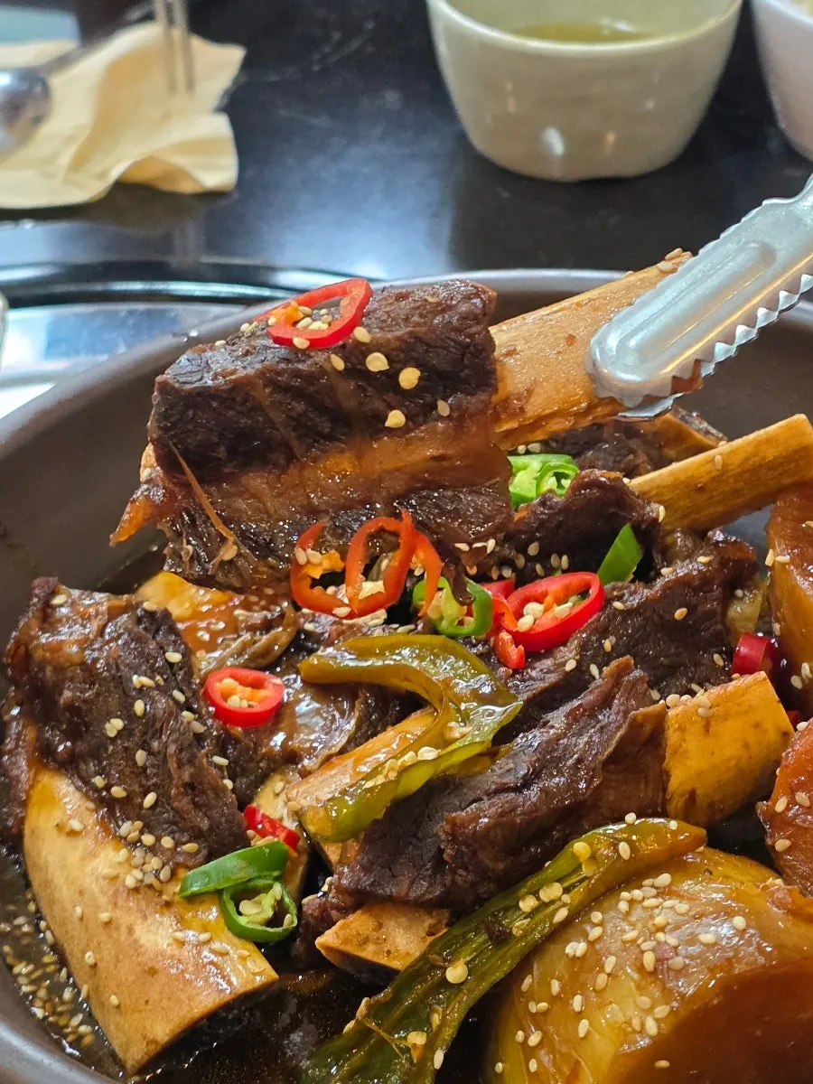 Braised beef short rib serving for two at Sotbap Hansang