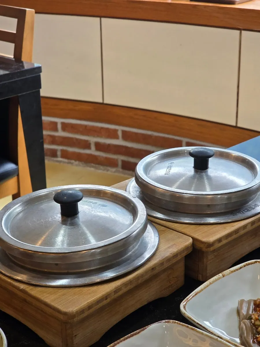 A single banchan dish at Sotbap Hansang