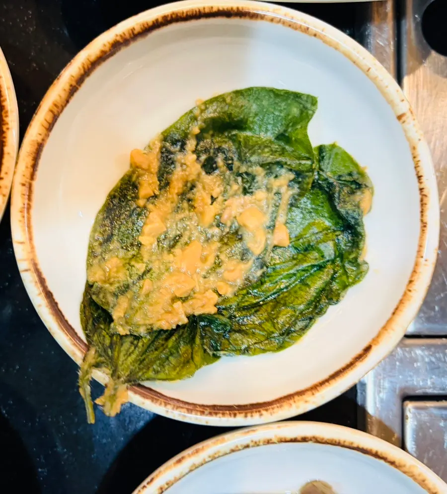 A table at Sotbap Hansang suited for family meals