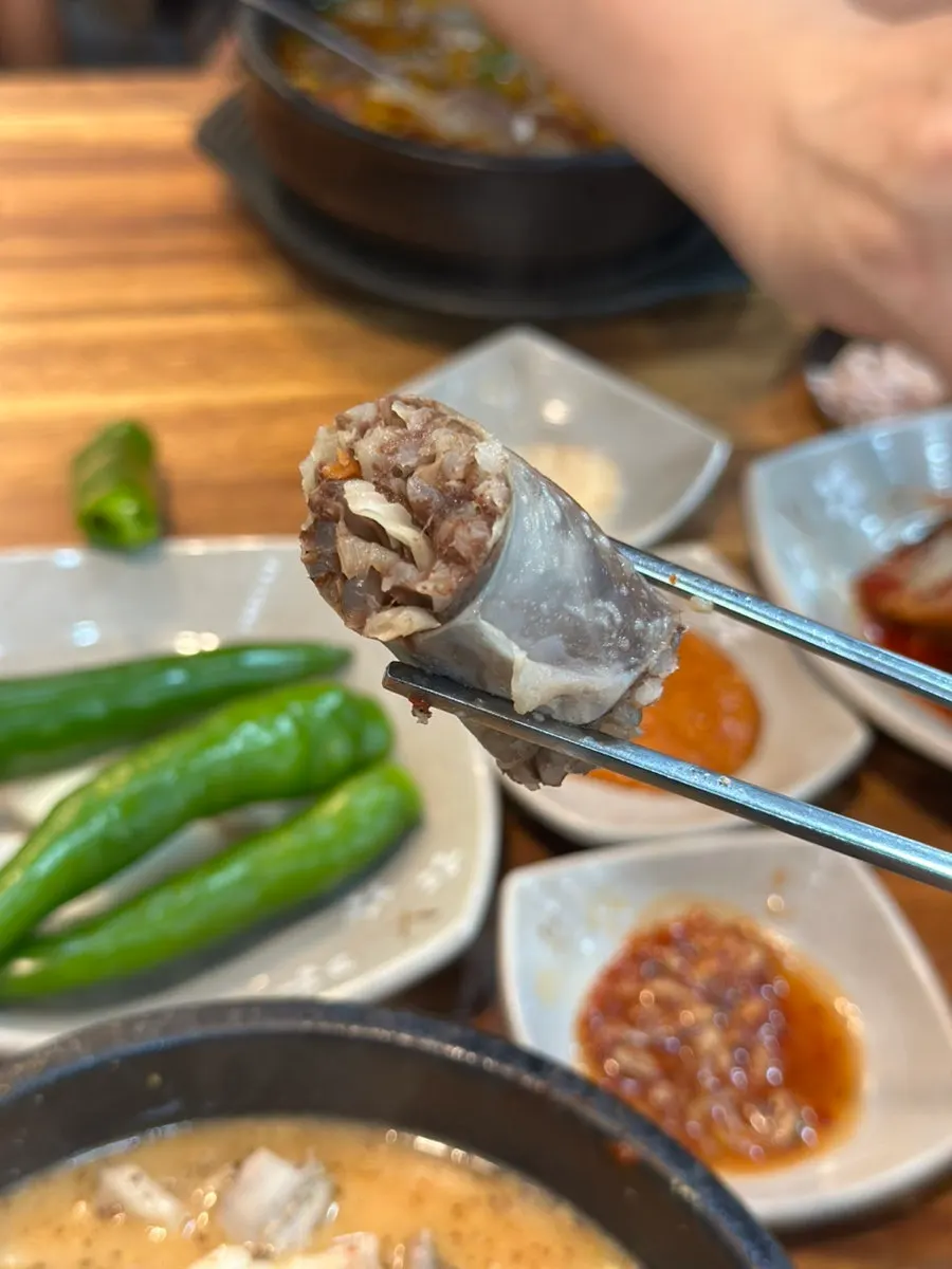 안주로 좋은 모둠순대 소 한 접시