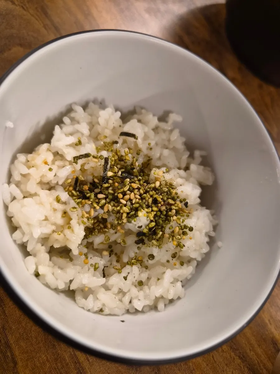 Barley rice and kalguksu seafood served first