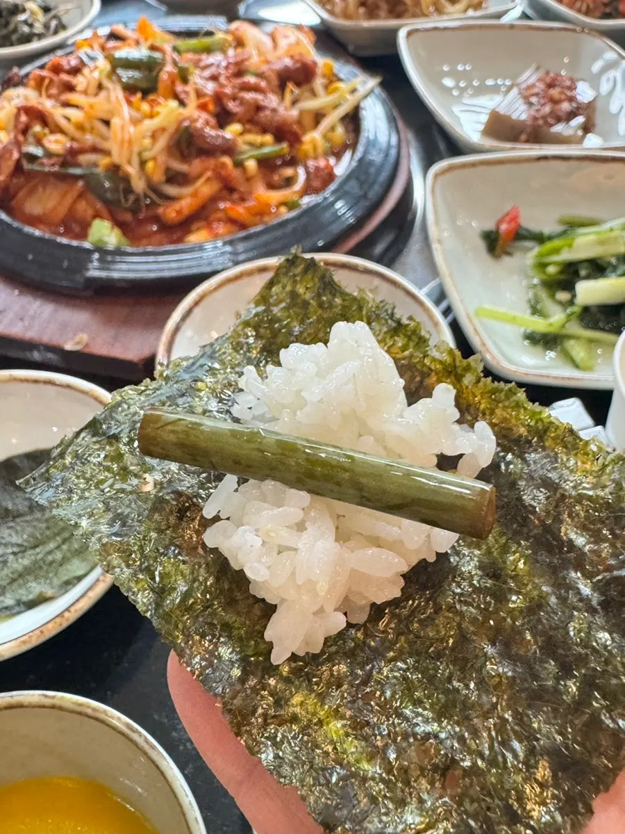 The full jjuosam set meal