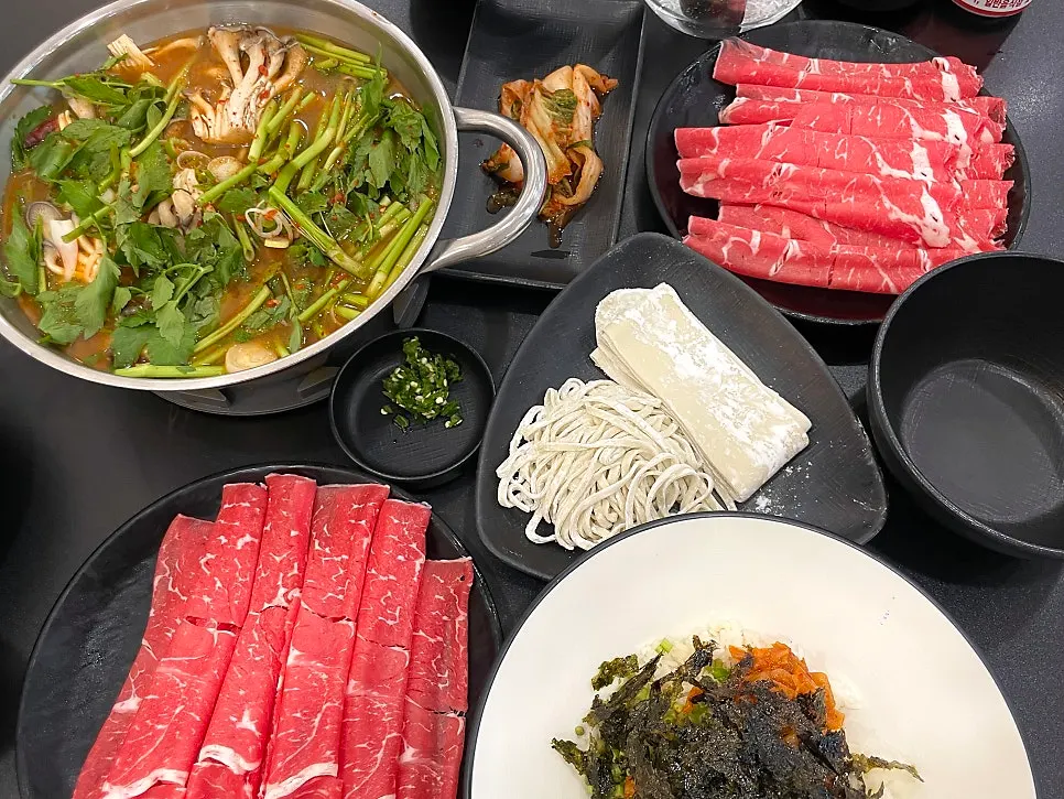 Utensils served in warm water