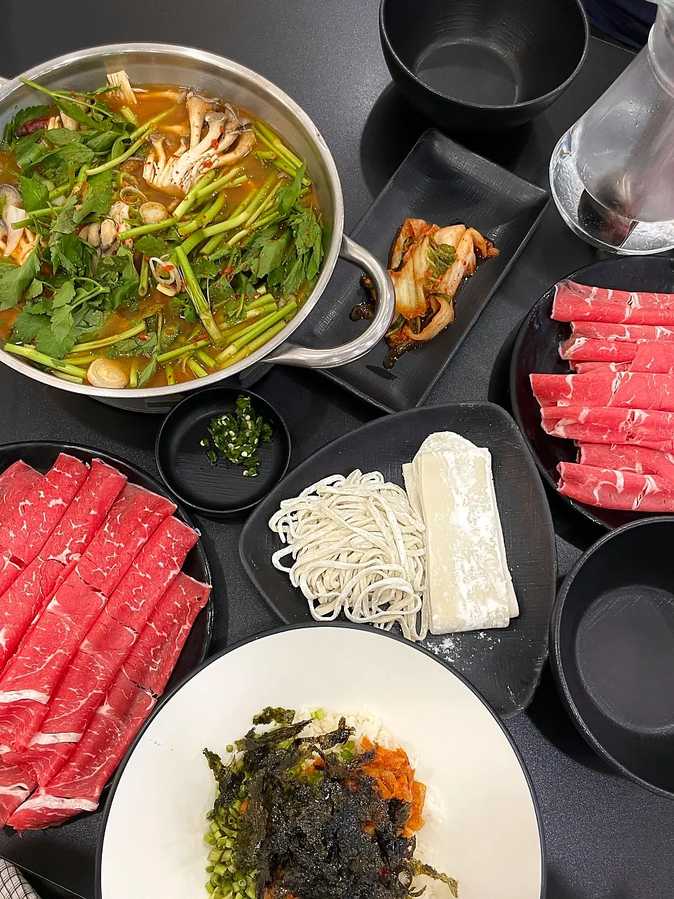 Shabu-shabu set including kalguksu and fried rice
