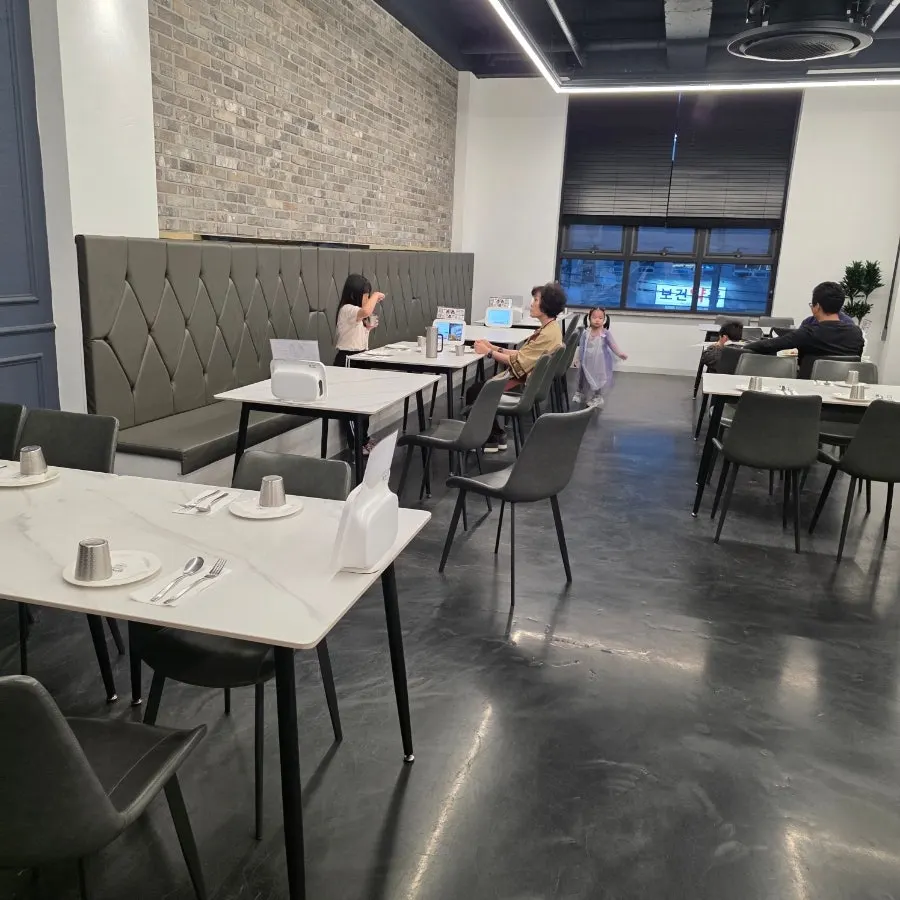 Interior tables in white and gray tones