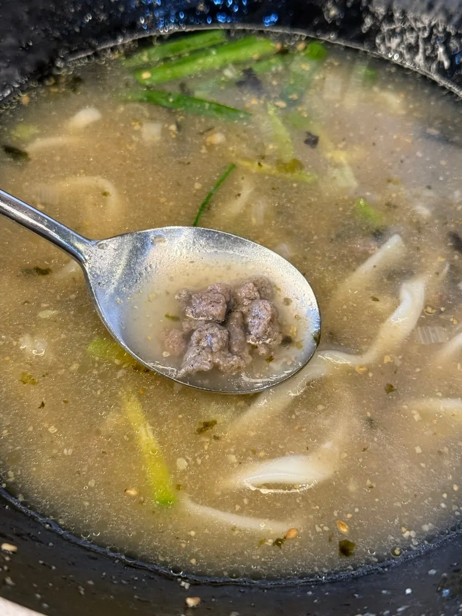황태 베이스 칼만두국 국물