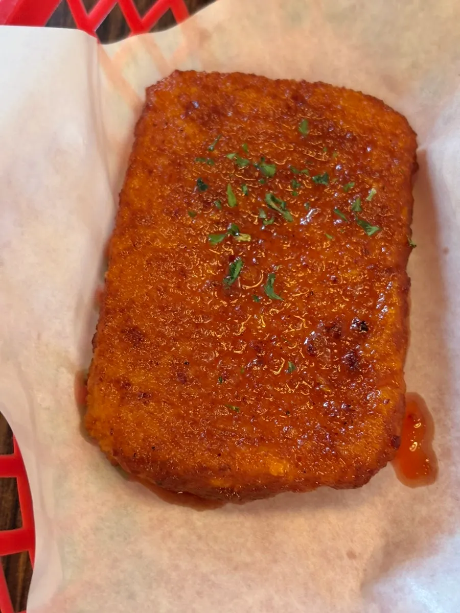 Chili Mozza Cheese Bar with ranch sauce
