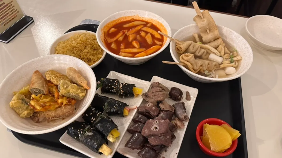 현선이 콤보세트 한상차림 전체 모습