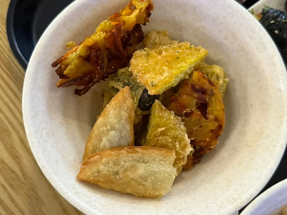 Korean snack set with assorted fritters