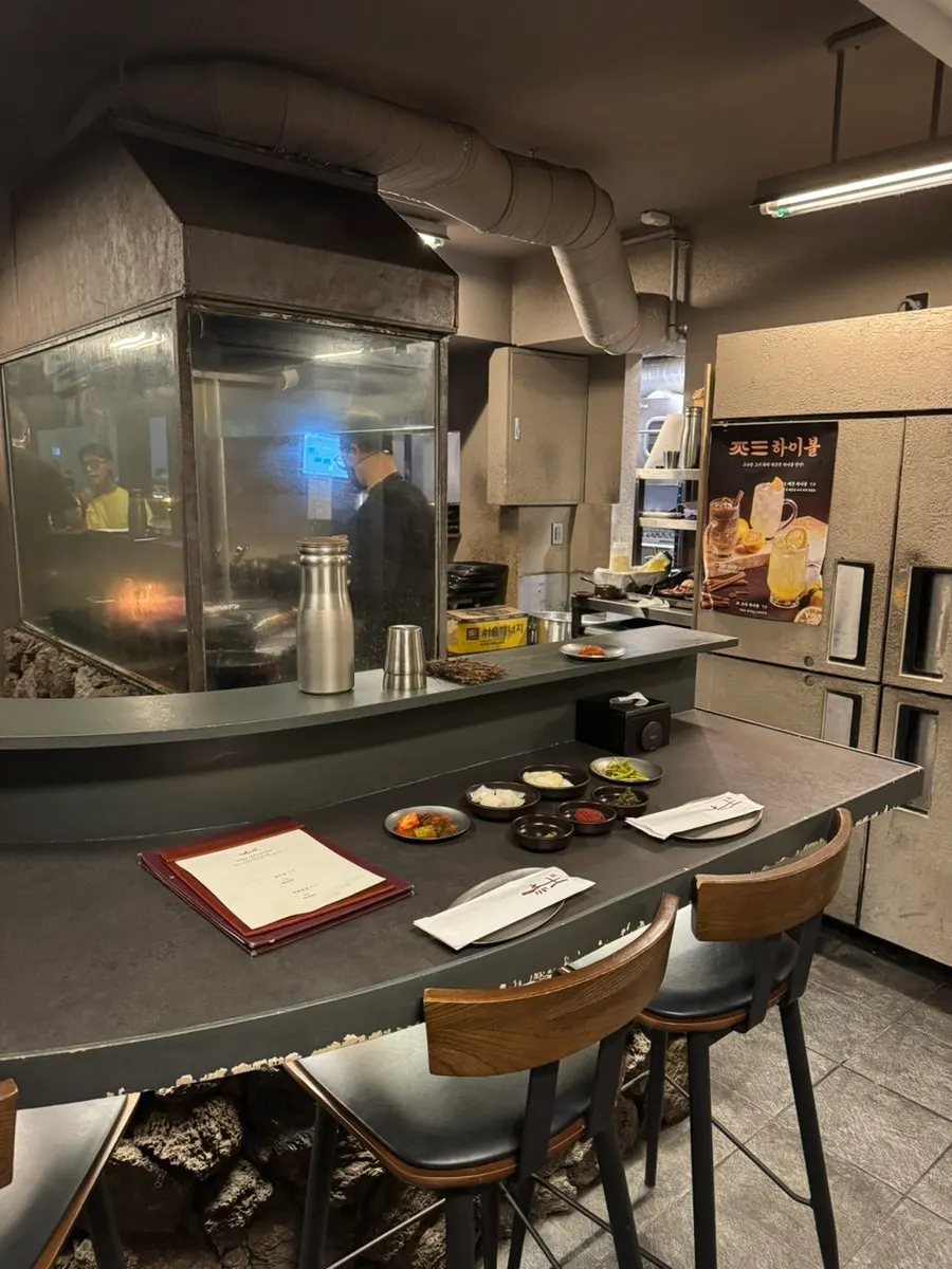 First-floor counter seats and second-floor table seating