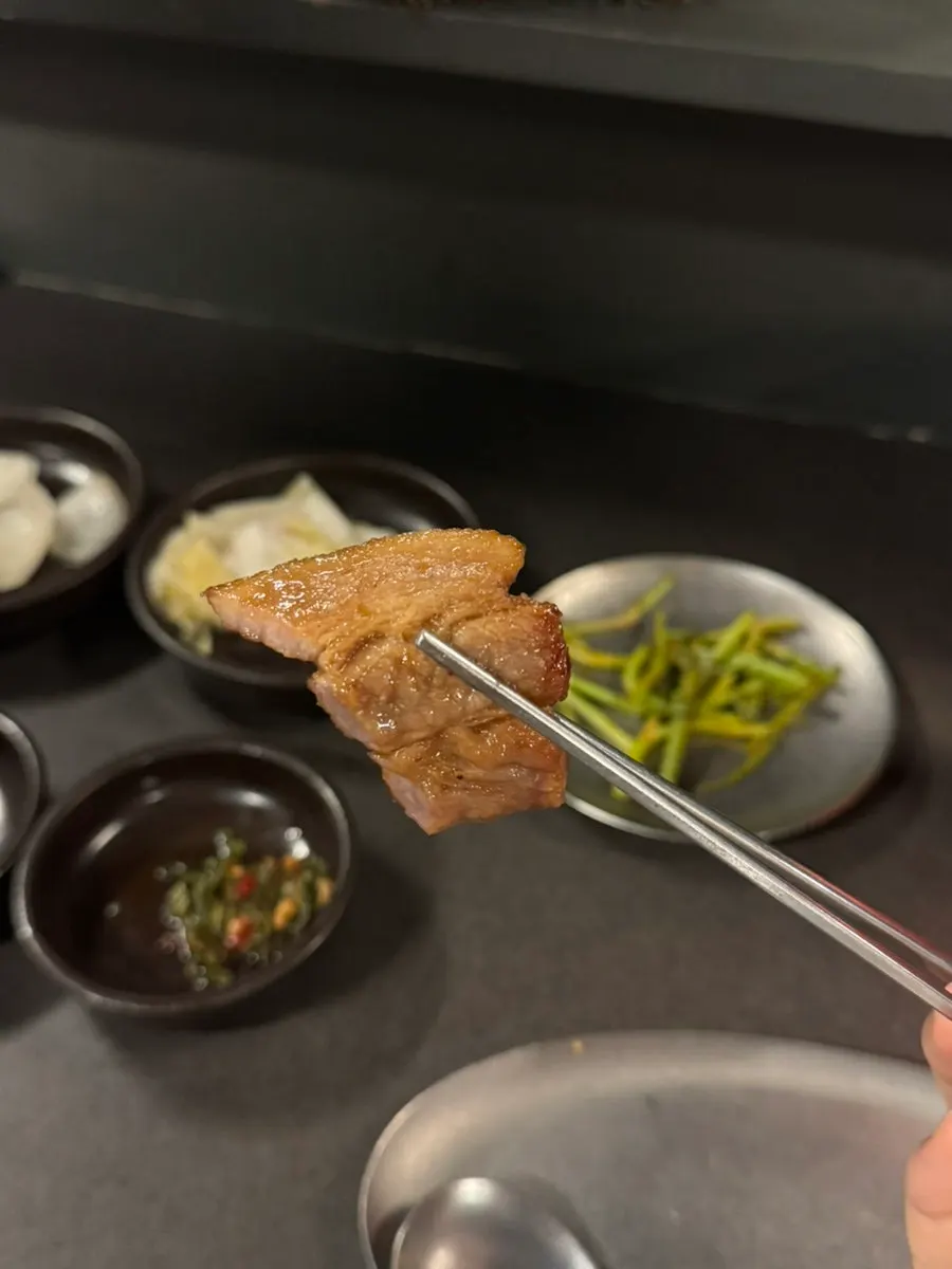 Sauce-marinated jeot samgyeop