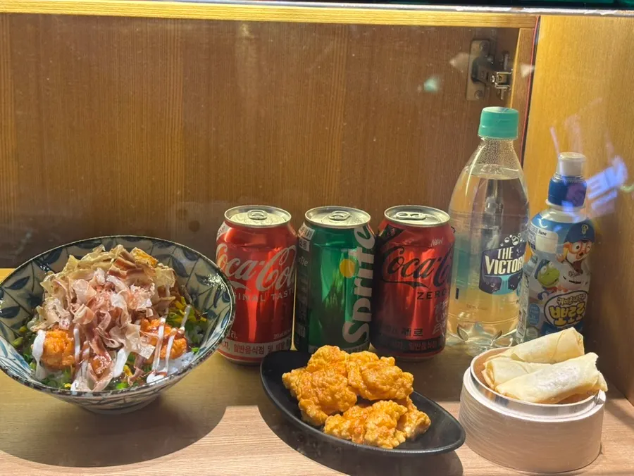 Seating at Menya Seoul with customers waiting