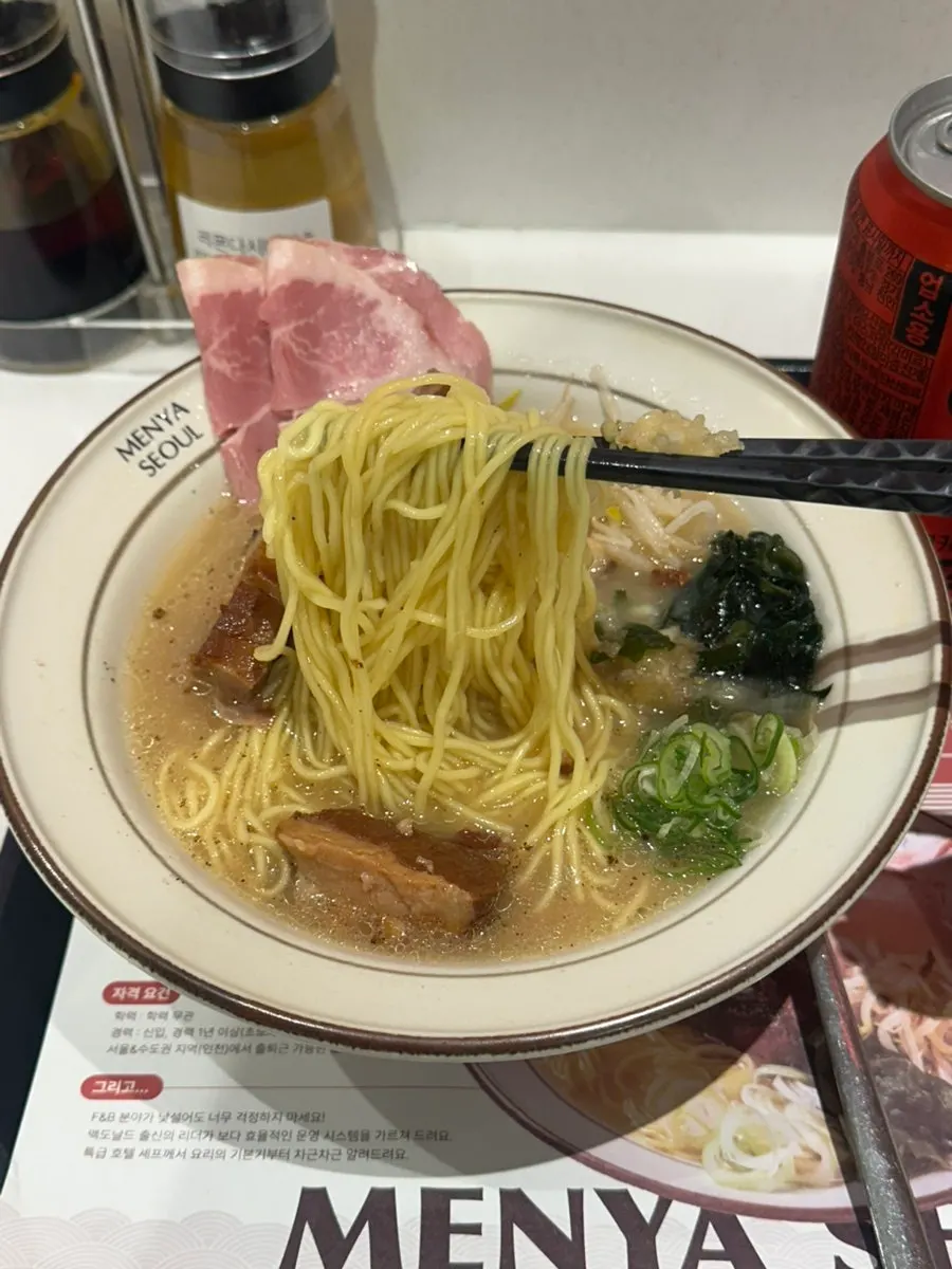 Ramen noodles cooked to a good texture