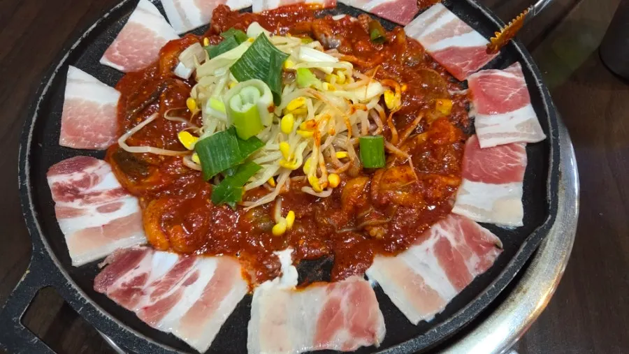 短蛸五花肉2人份相关照片