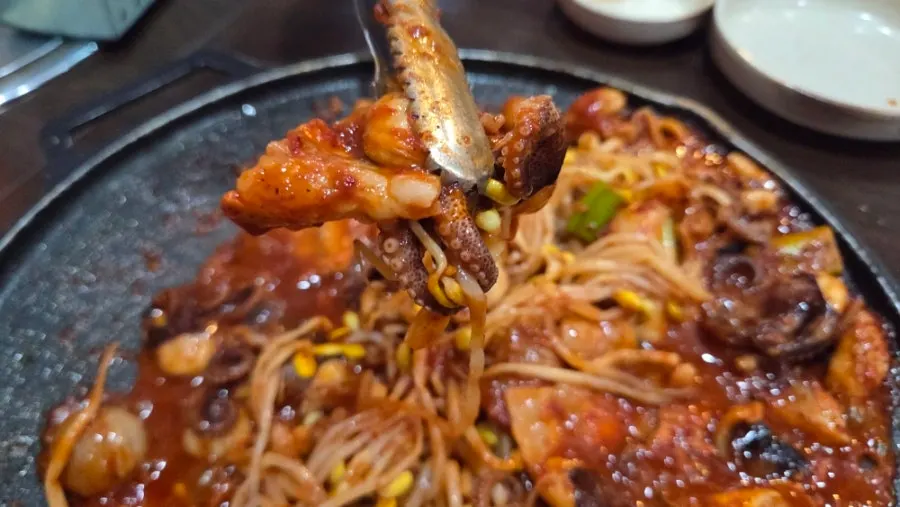短蛸铁板料理用餐相关照片