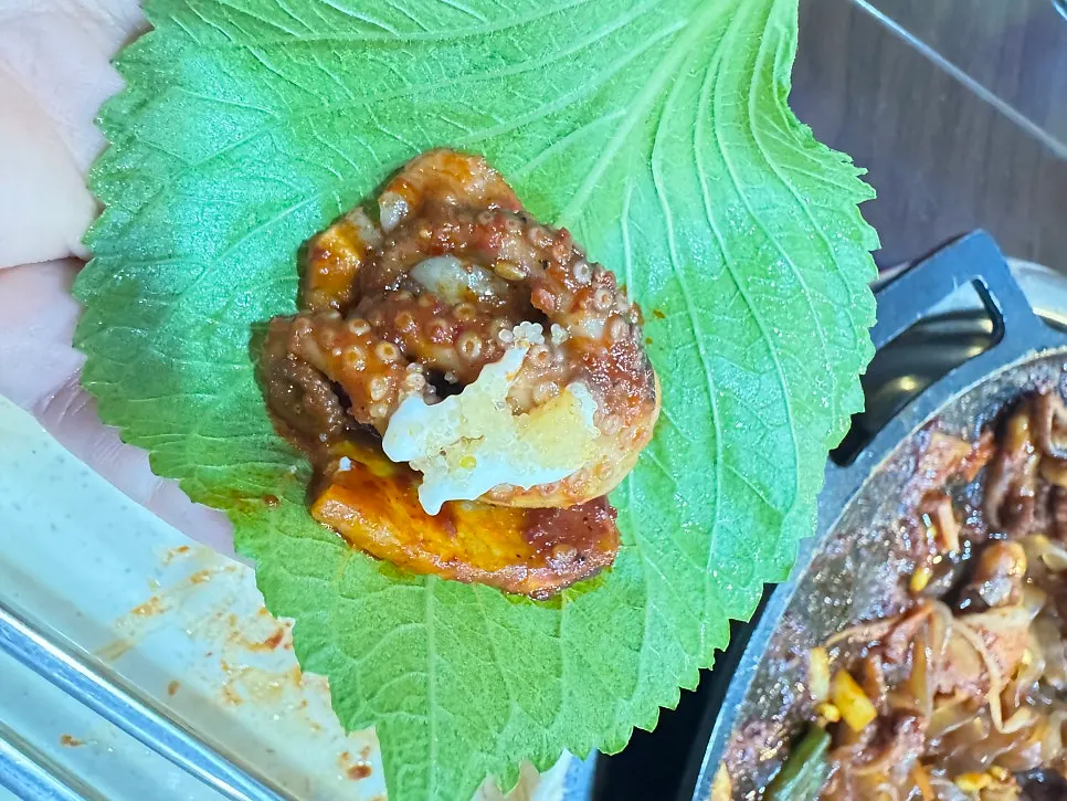 당면사리를 더한 쭈꾸미삼겹살