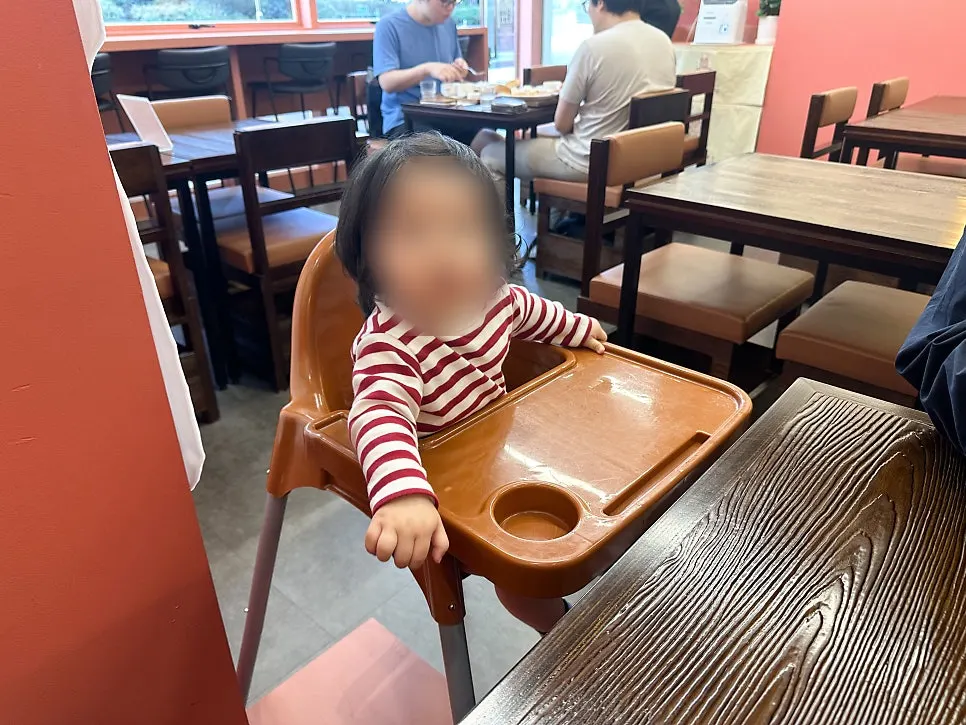 Bar-table seats good for solo dining