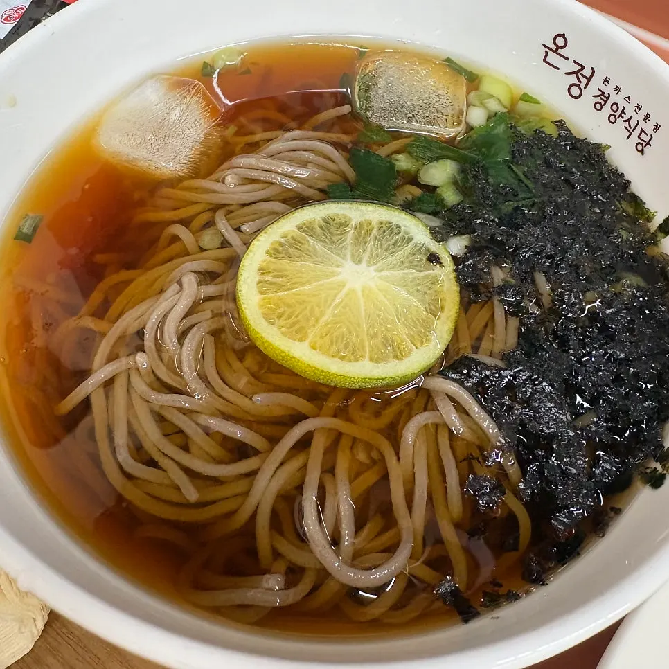 Cold soba and spicy donkatsu set table spread