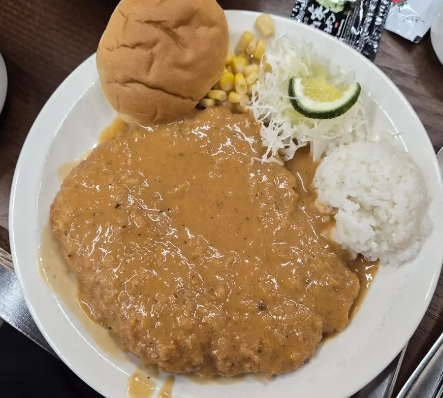 Cutlet drizzled with the restaurant's signature Western-style sauce