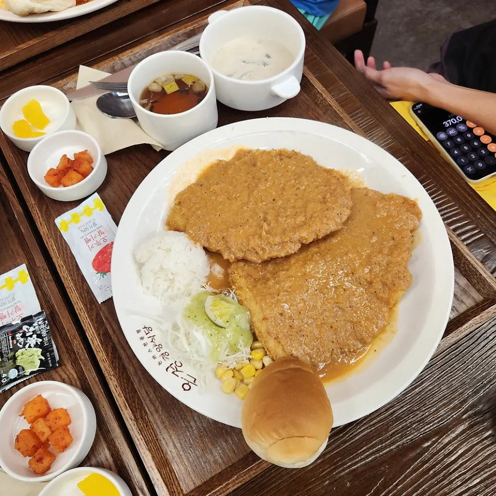 基本の経洋食とんかつ一皿
