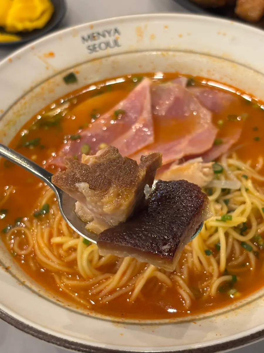 Ramen noodles wrapped in jambon