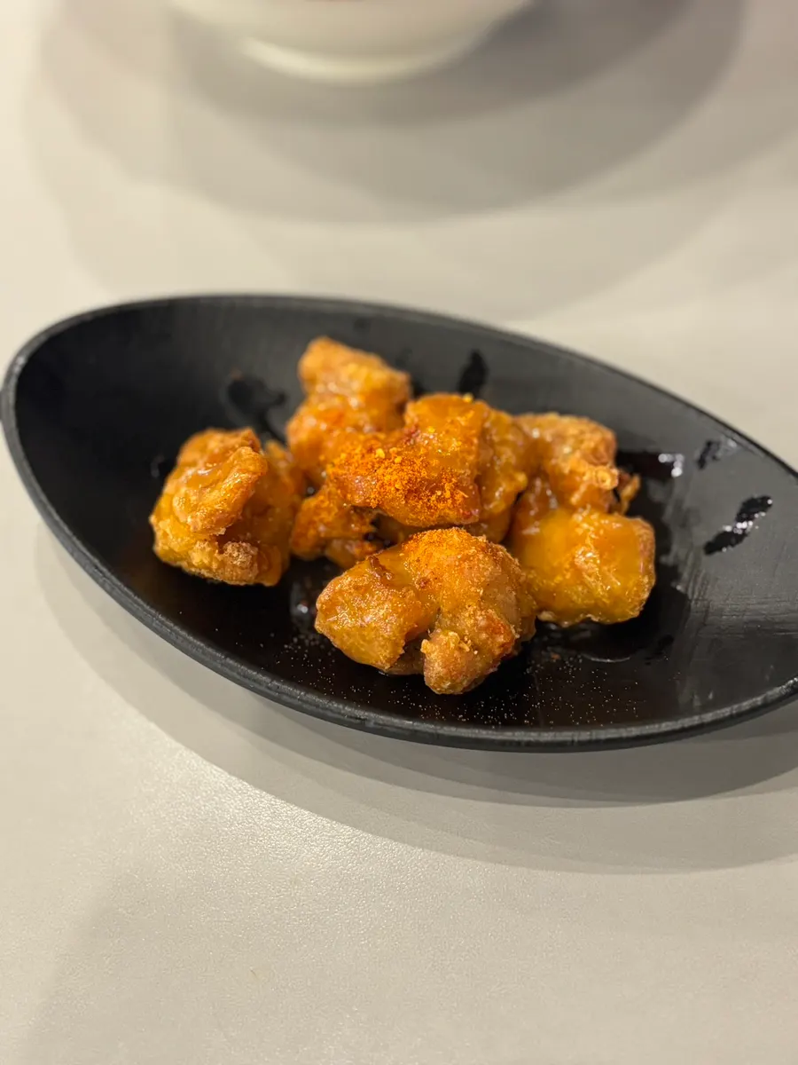 Crispy and juicy karaage side dish