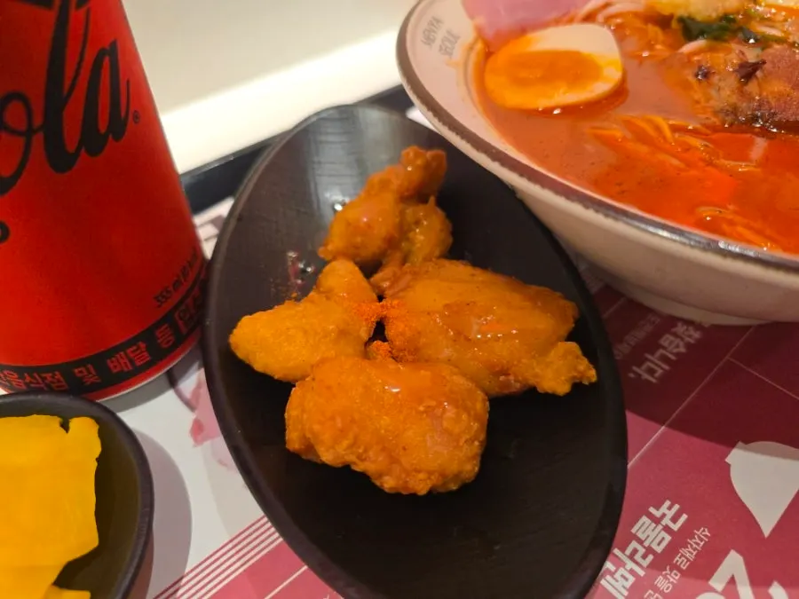 부드러운 동파육과 차슈 라멘