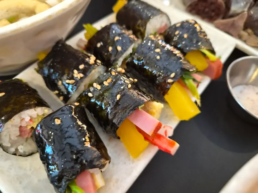 콤보에 포함된 꼬마김밥