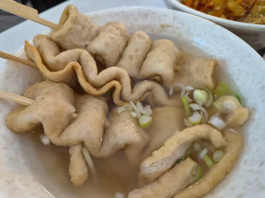 국물과 함께 나온 현선이네 오뎅