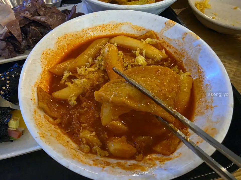 오뎅과 떡볶이 조합