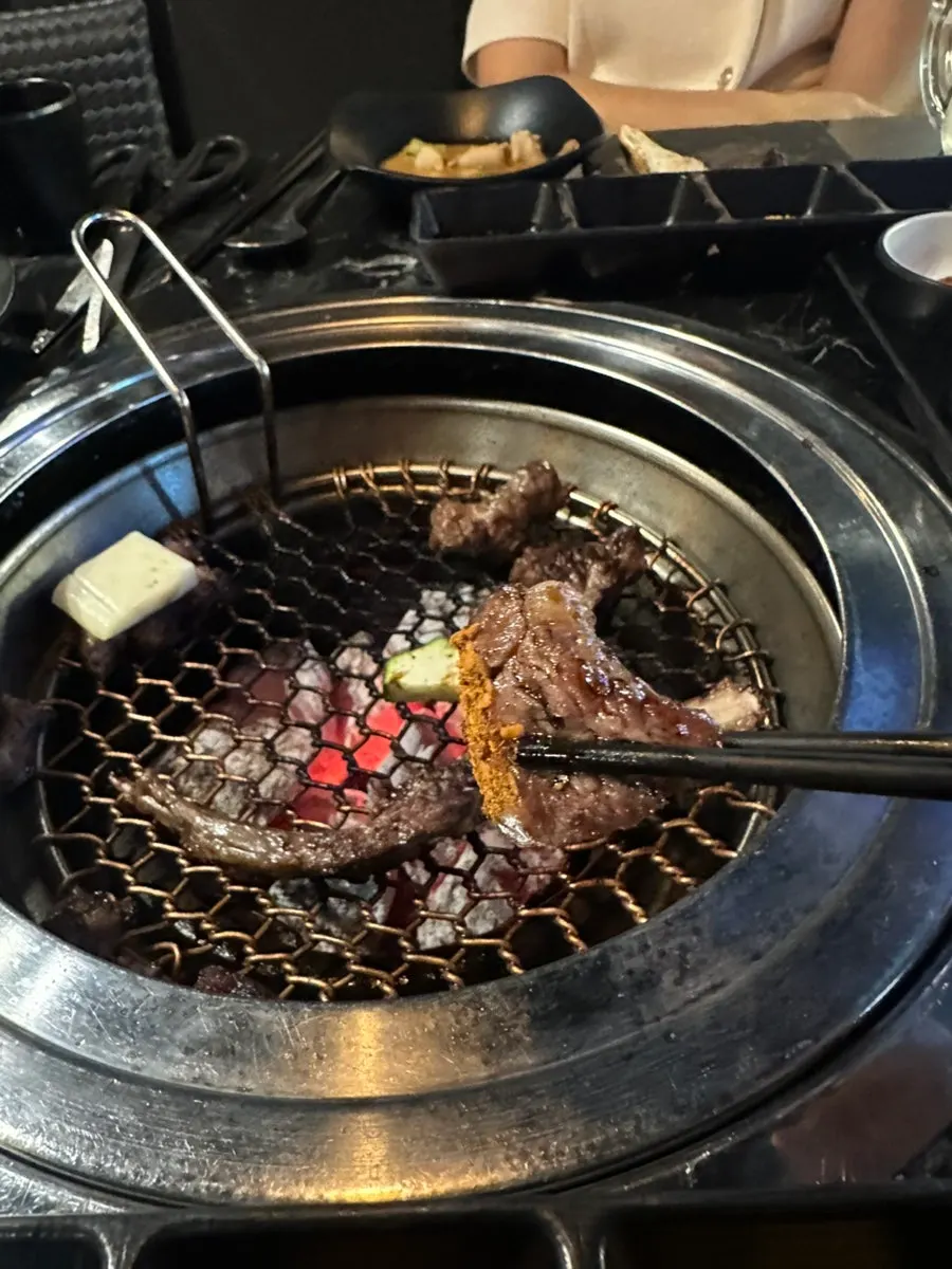 Grilled lamb chops dipped in jjeuran sauce