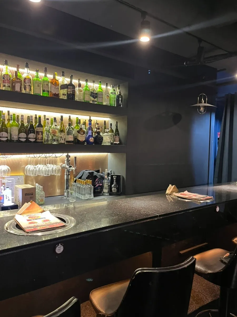 Interior seating at Yuklab Gangnam