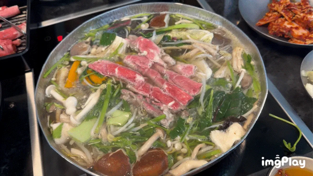 Shabu-shabu table setting at Yunseul Seoul Station