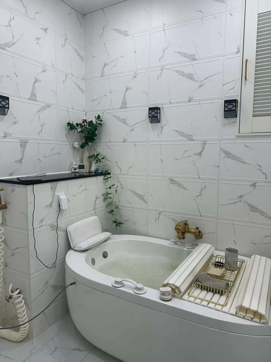 Private EMS spa bath area
