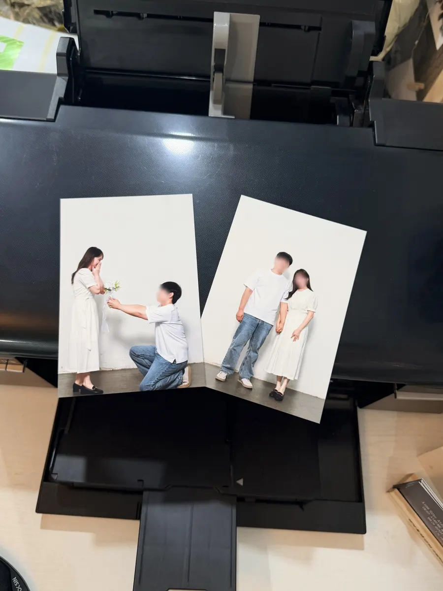 Screen for selecting the 4 photos to print