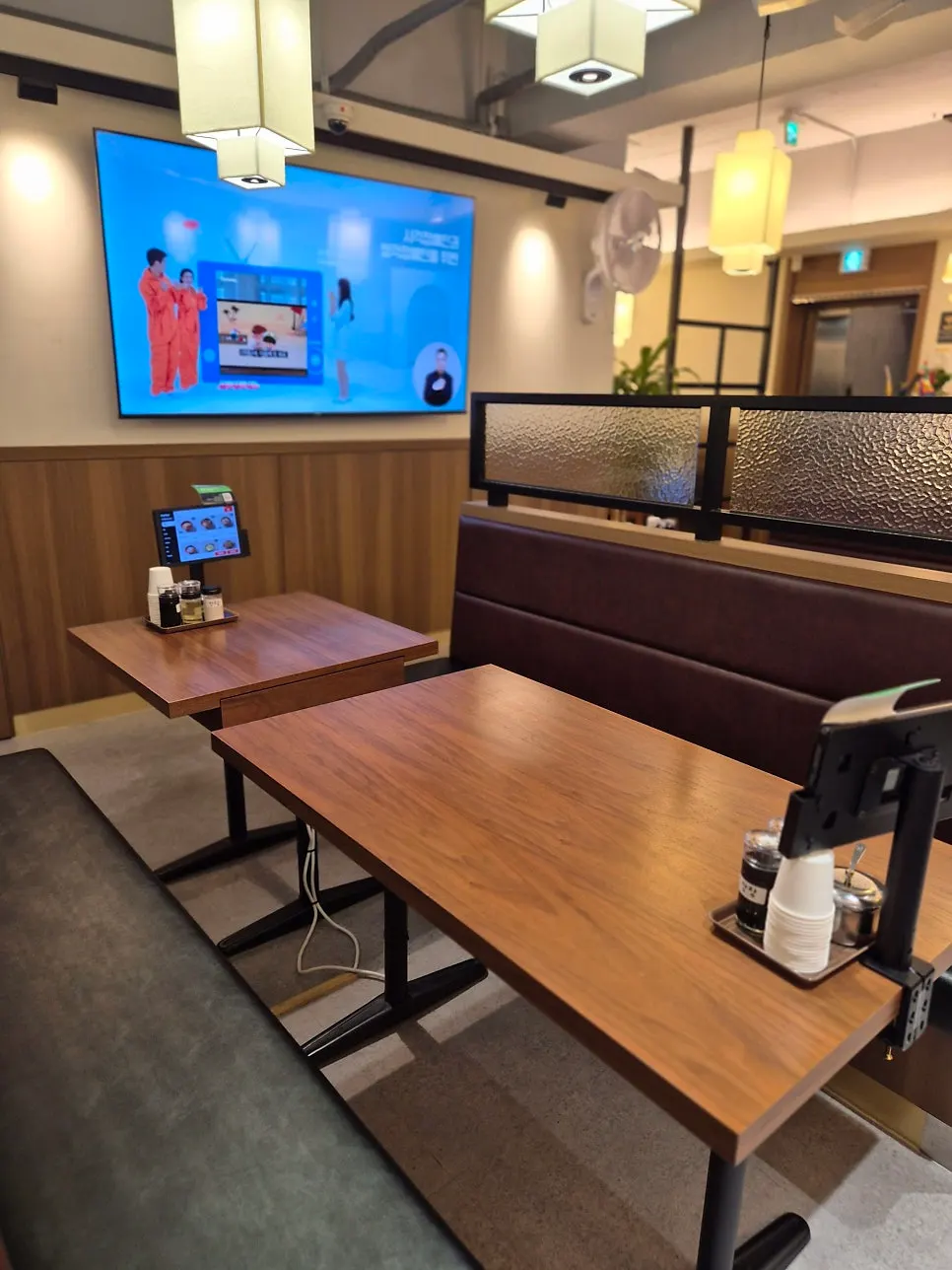 Yongdae-ri hwangtae jjampong served at the table